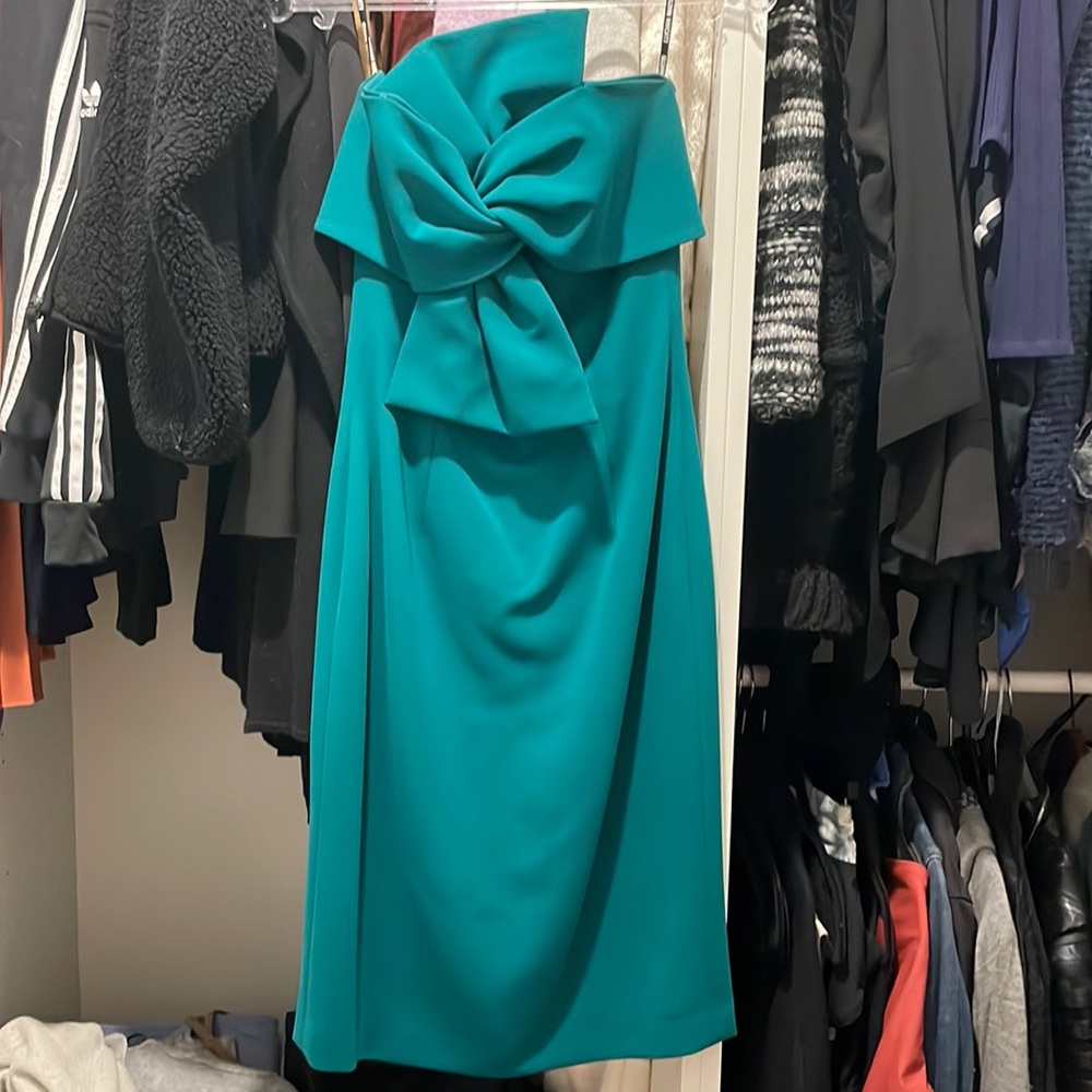 Lucian Matis Designer strapless Bow Tie Front Gown emerald green